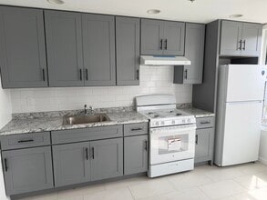 419 4th St in Union City, NJ - Building Photo - Building Photo