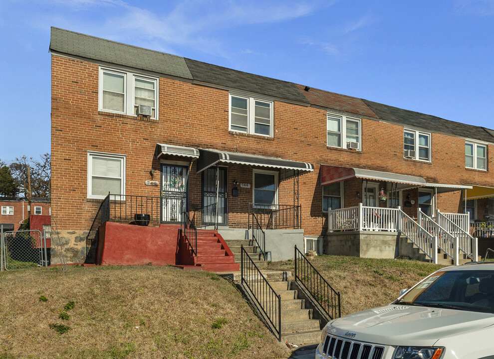 744 Richwood Ave in Baltimore, MD - Building Photo