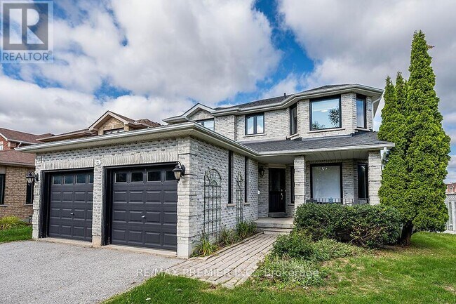 2 Grace Crescent in Barrie, ON - Building Photo - Building Photo