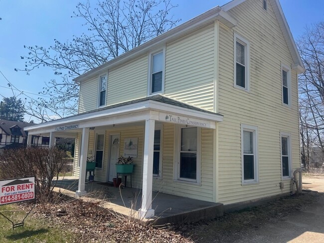 W330N4465 Lakeland Dr in Nashotah, WI - Building Photo - Building Photo