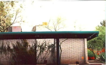 1502 N Bryant Ave in Tucson, AZ - Building Photo - Building Photo