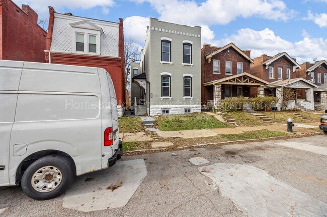 3833 Oregon Ave in St. Louis, MO - Building Photo - Building Photo