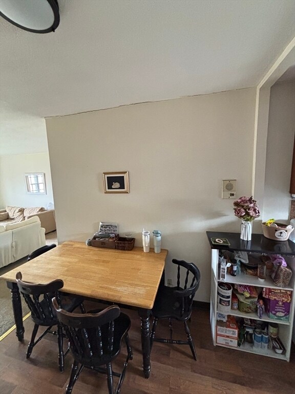 161 Lake Shore Rd in Boston, MA - Building Photo - Building Photo