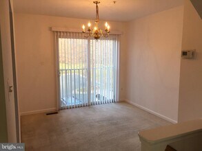 11317 Amberlea Farm Dr in North Potomac, MD - Building Photo - Building Photo