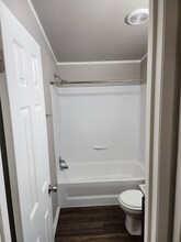 640 Houston St in Pleasanton, TX - Building Photo - Building Photo