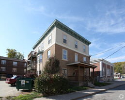 106 Saratoga St, Unit 1st floor Apartments