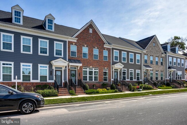 property at 6416 Greenleigh Ave