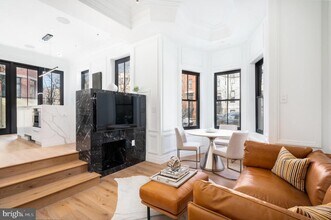 1300 Q St NW, Unit 1 in Washington, DC - Building Photo - Building Photo