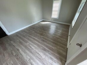1112 W 5th St in Port Arthur, TX - Building Photo - Building Photo