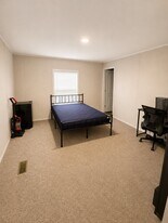 325 Robin Ln in Mcdonough, GA - Building Photo