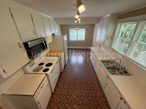 159 Stanton Dr in Winston-Salem, NC - Building Photo - Building Photo