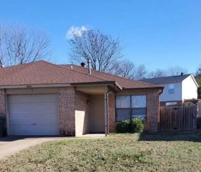 property at 1644 N Dawn Dr