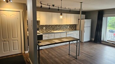 315 Solon Rd in Chagrin Falls, OH - Building Photo - Building Photo