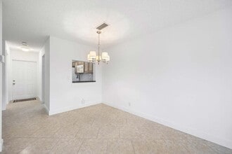 406 N Cypress Dr in Jupiter, FL - Building Photo - Building Photo
