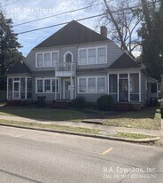 1435 7th St in Tuscaloosa, AL - Building Photo