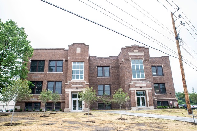 Eagledale Senior Apartments in Indianapolis, IN - Building Photo - Building Photo