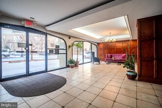 922 24th St NW in Washington, DC - Building Photo - Building Photo