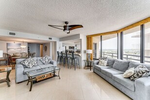 3855 S Atlantic Ave, Unit SI FL6-ID1546012P in Daytona Beach Shores, FL - Building Photo