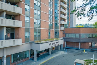 Rebecca Towers in Hamilton, ON - Building Photo - Building Photo