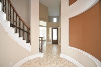 606 Whitney Oaks Ln in Stafford, TX - Foto de edificio - Building Photo