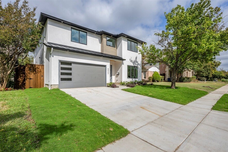 6027 Marquita Ave in Dallas, TX - Foto de edificio