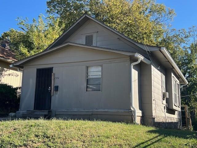 property at 2551 Chelsea Ave