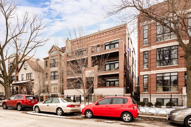 1165 W Eddy St in Chicago, IL - Building Photo - Building Photo