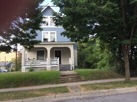 502 Dryden Rd, Unit 1 in Ithaca, NY - Building Photo