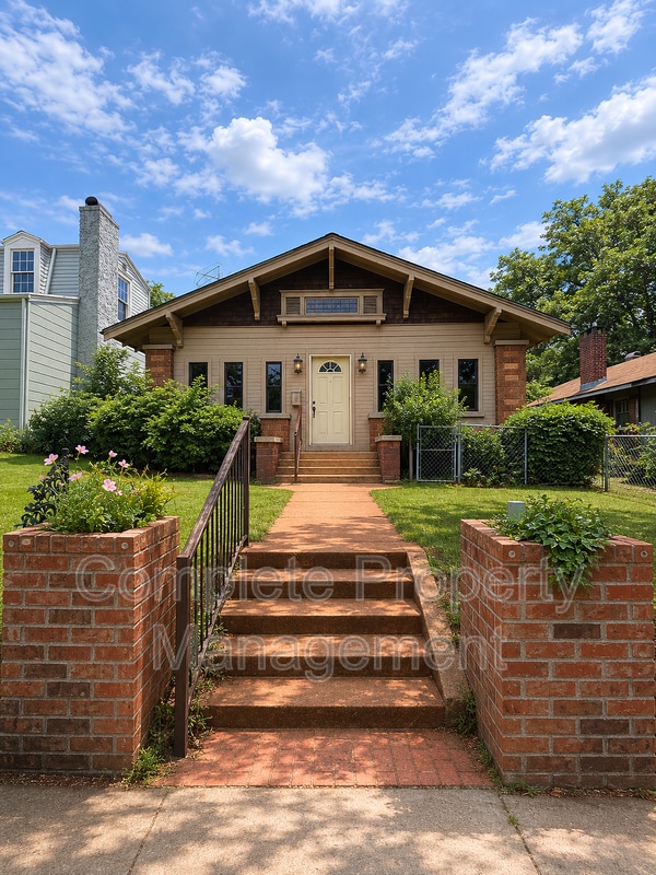 property at 1120 15th Pl SW