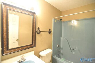 1200 SE Maebeth Cir in Huntsville, AL - Building Photo - Building Photo