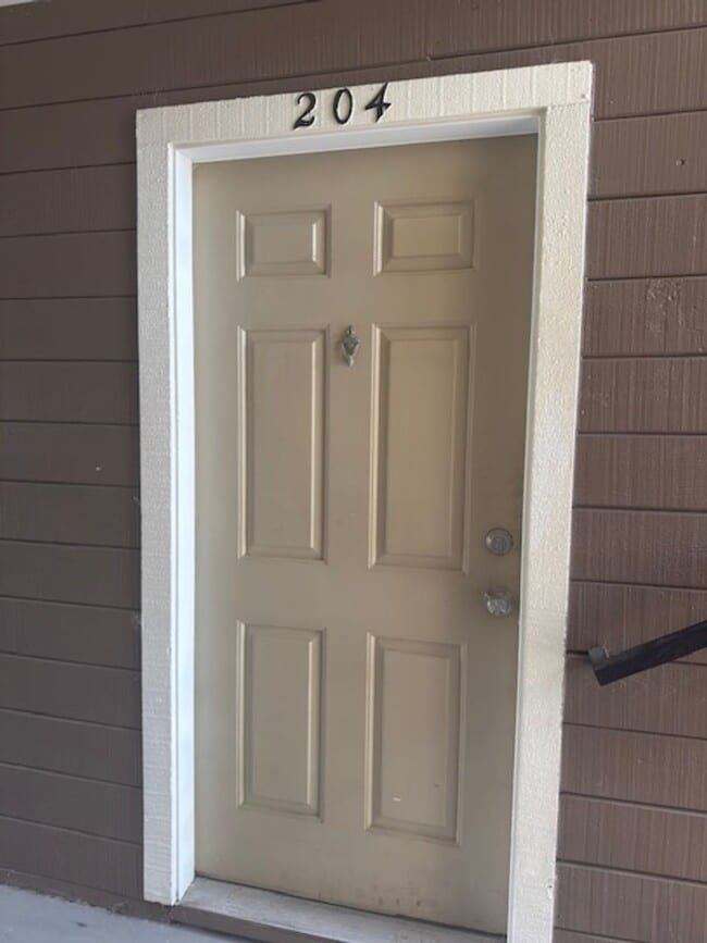 208 Afton Square in Altamonte Springs, FL - Foto de edificio - Building Photo