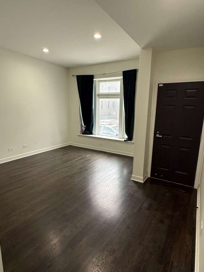 448 N Aberdeen St in Chicago, IL - Building Photo - Building Photo