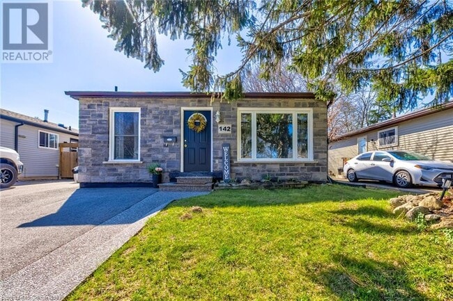 property at 142 Banbury Rd