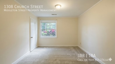 1308 Church St in Beaufort, SC - Foto de edificio - Building Photo