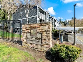 23410 18th Ave S, Unit D301 in Des Moines, WA - Building Photo