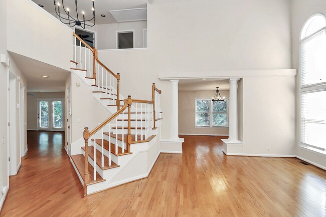 500 River Oaks Ln in Charlotte, NC - Building Photo - Building Photo