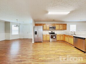 25 Heaton Dr in Covington, GA - Foto de edificio - Building Photo