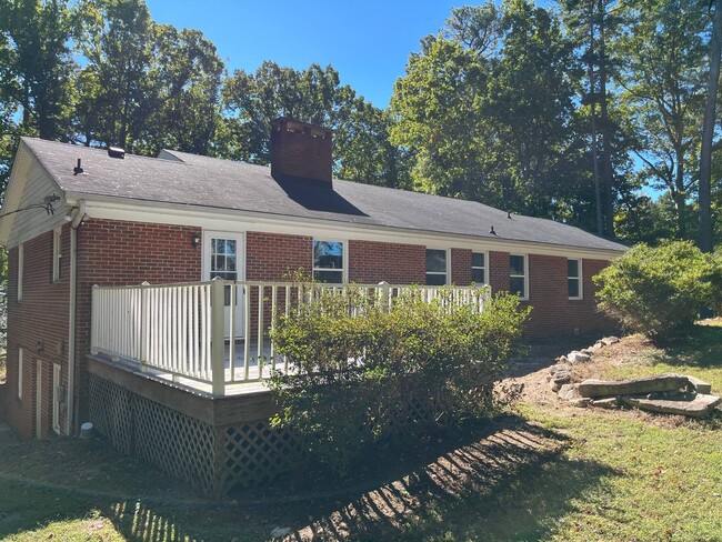 7817 Knightdale Blvd in Knightdale, NC - Building Photo - Building Photo