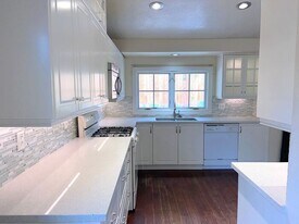 2930 Parkland Dr in Sparks, NV - Building Photo