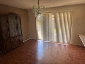 604 E Creston St in Santa Maria, CA - Building Photo - Building Photo