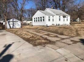 46 Martinview Rd in Bellevue, NE - Building Photo
