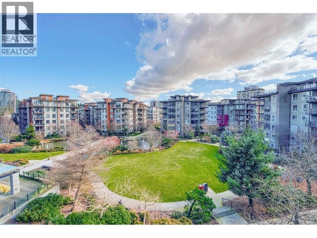 6138 Birney Ave in Vancouver, BC - Building Photo - Building Photo