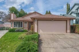 property at 287 Springcreek Dr