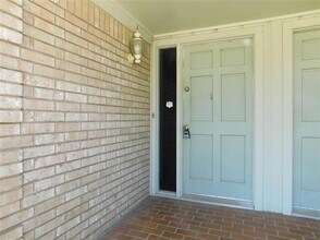 2408 Bernard St in Denton, TX - Building Photo - Building Photo