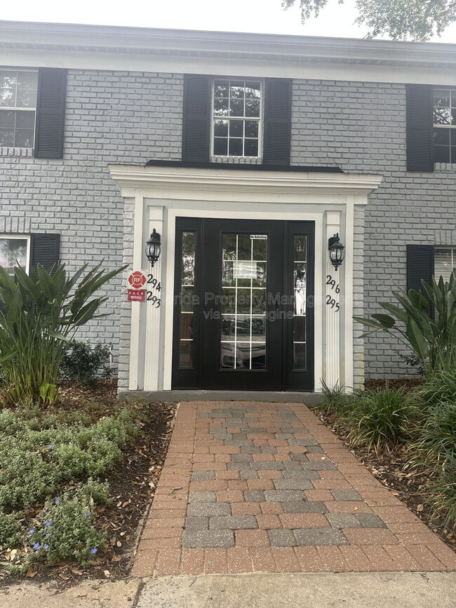 property at 296 Lewfield Cir