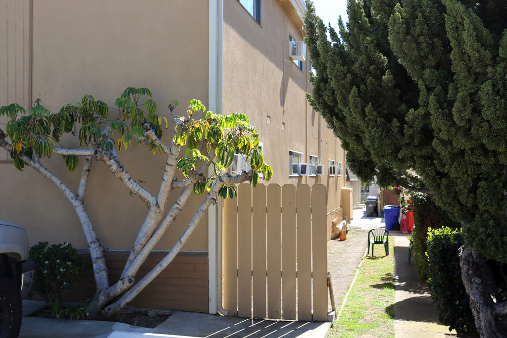 Erin Manor Apartments San Diego, CA Apartments For Rent