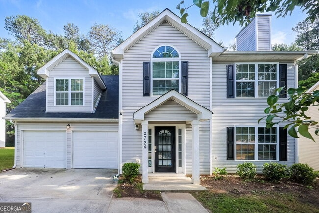 property at 2724 Live Oak Trail