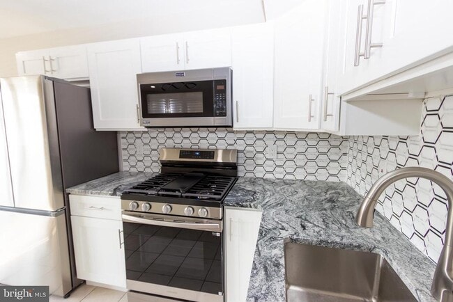 property at 10040 Jeanes St
