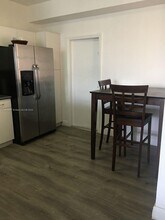 3870 San Simeon Cir in Weston, FL - Building Photo - Building Photo