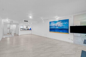 550 Ave in Deerfield Beach, FL - Building Photo - Building Photo